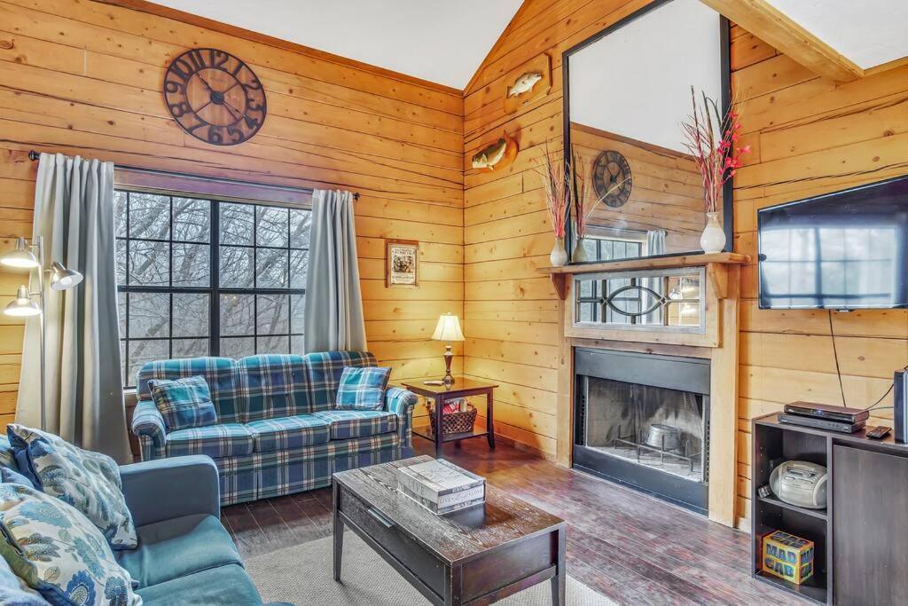 3 Bedroom Log Cabin Condo Close To Everything! Branson Buitenkant foto