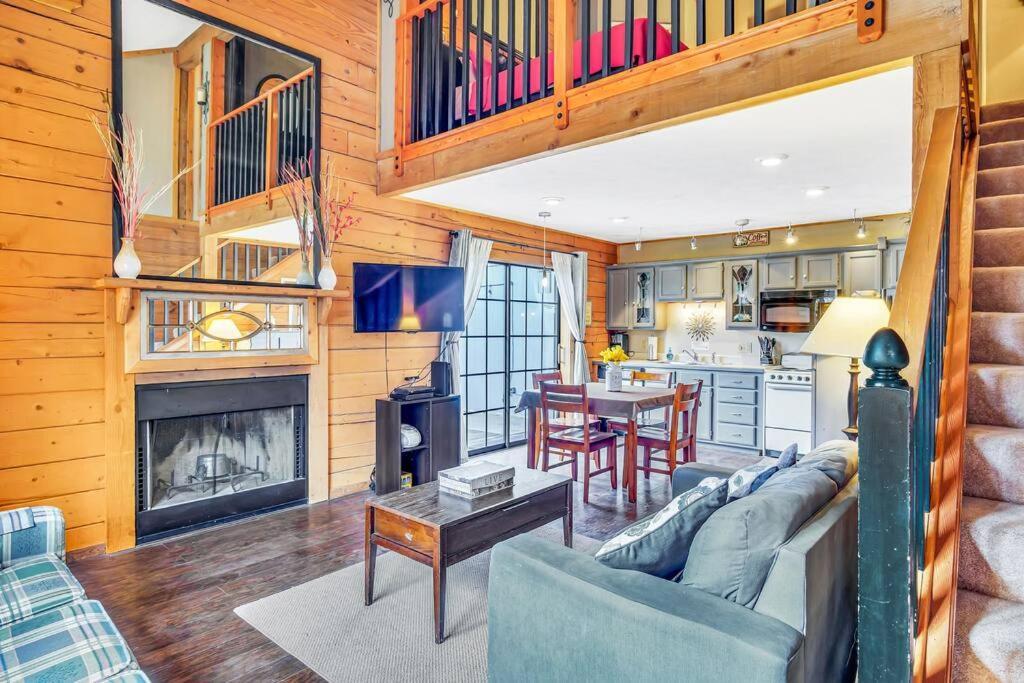 3 Bedroom Log Cabin Condo Close To Everything! Branson Buitenkant foto