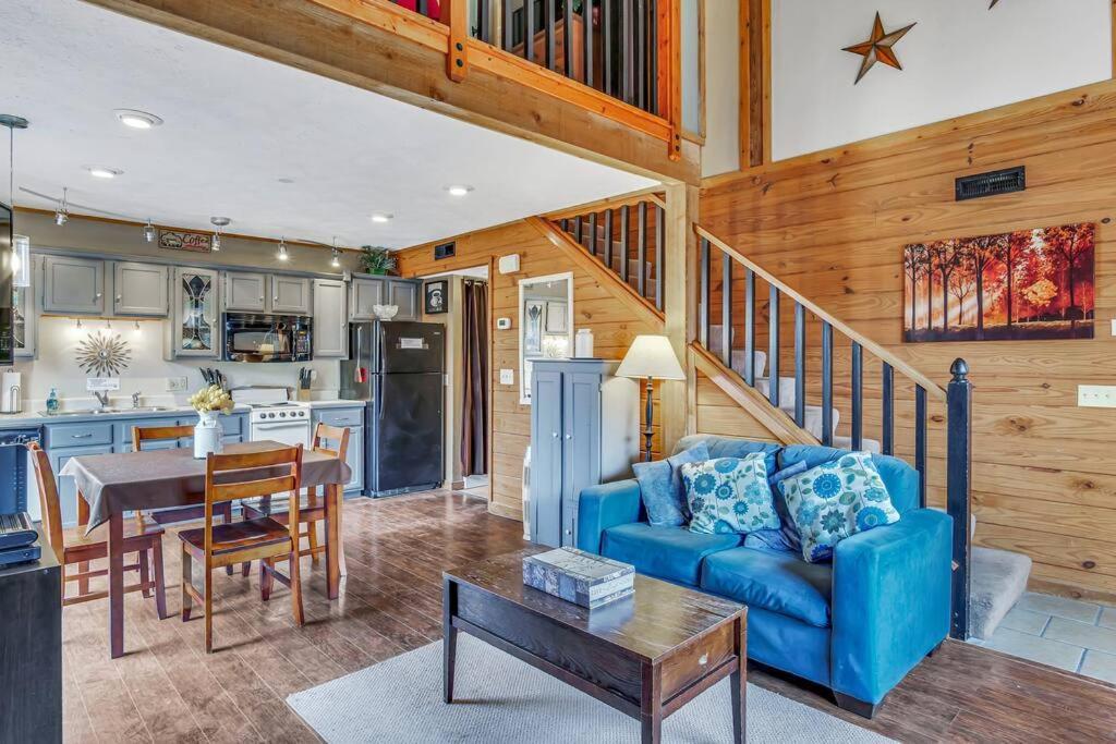 3 Bedroom Log Cabin Condo Close To Everything! Branson Buitenkant foto